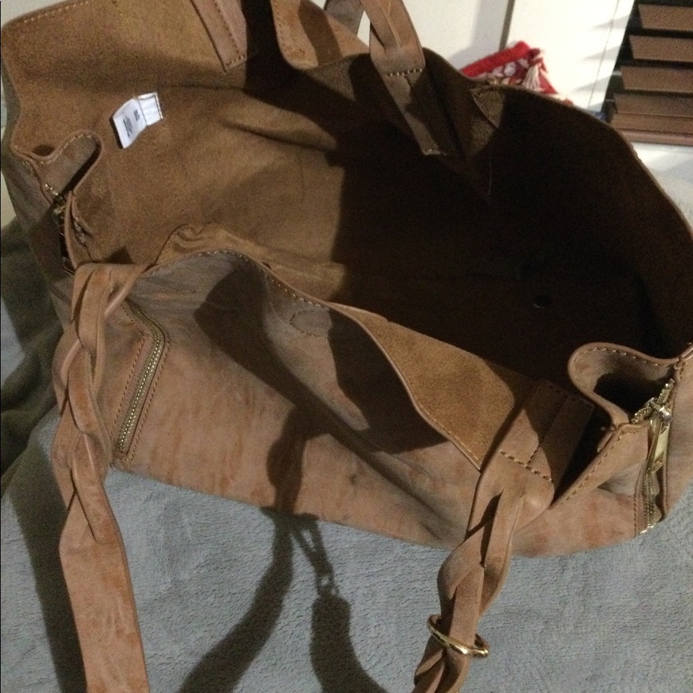 Brown bucket bag
